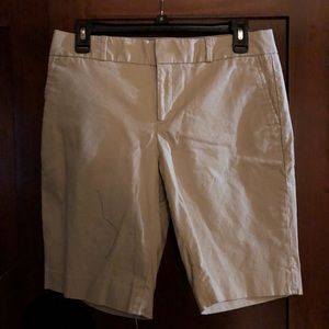 Banana Republic shorts like new